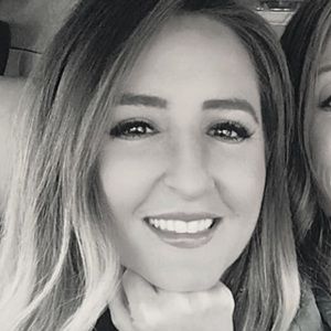 Meet your Posher, Lauren